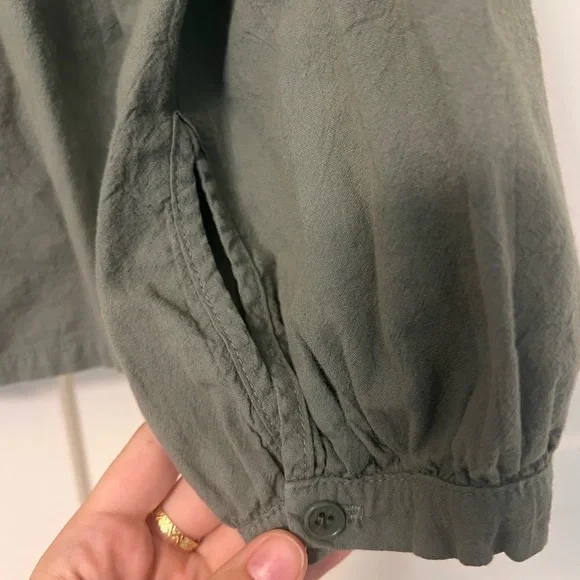 LACAUSA Green Blouse - Picture 5 of 5